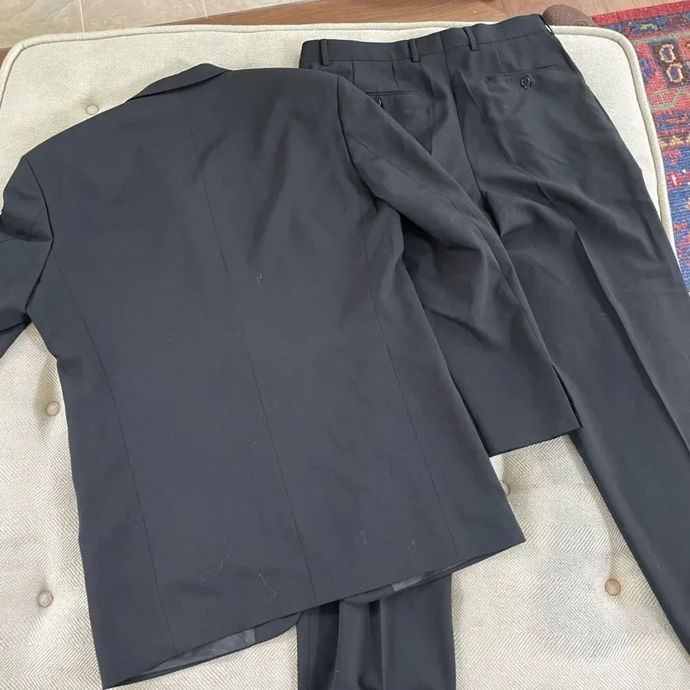 Hugo Boss Black Suit 3 Button Pleated Cuffed 42L